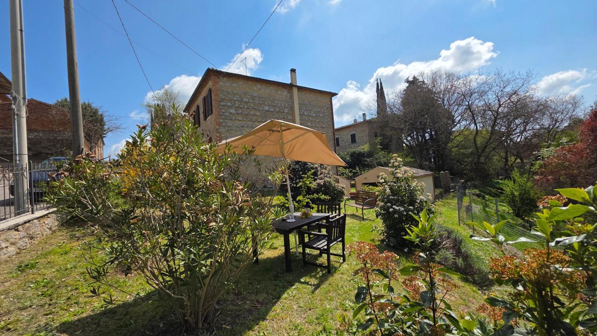 A Casa Di Gabri Vila Montefollonico Exterior foto
