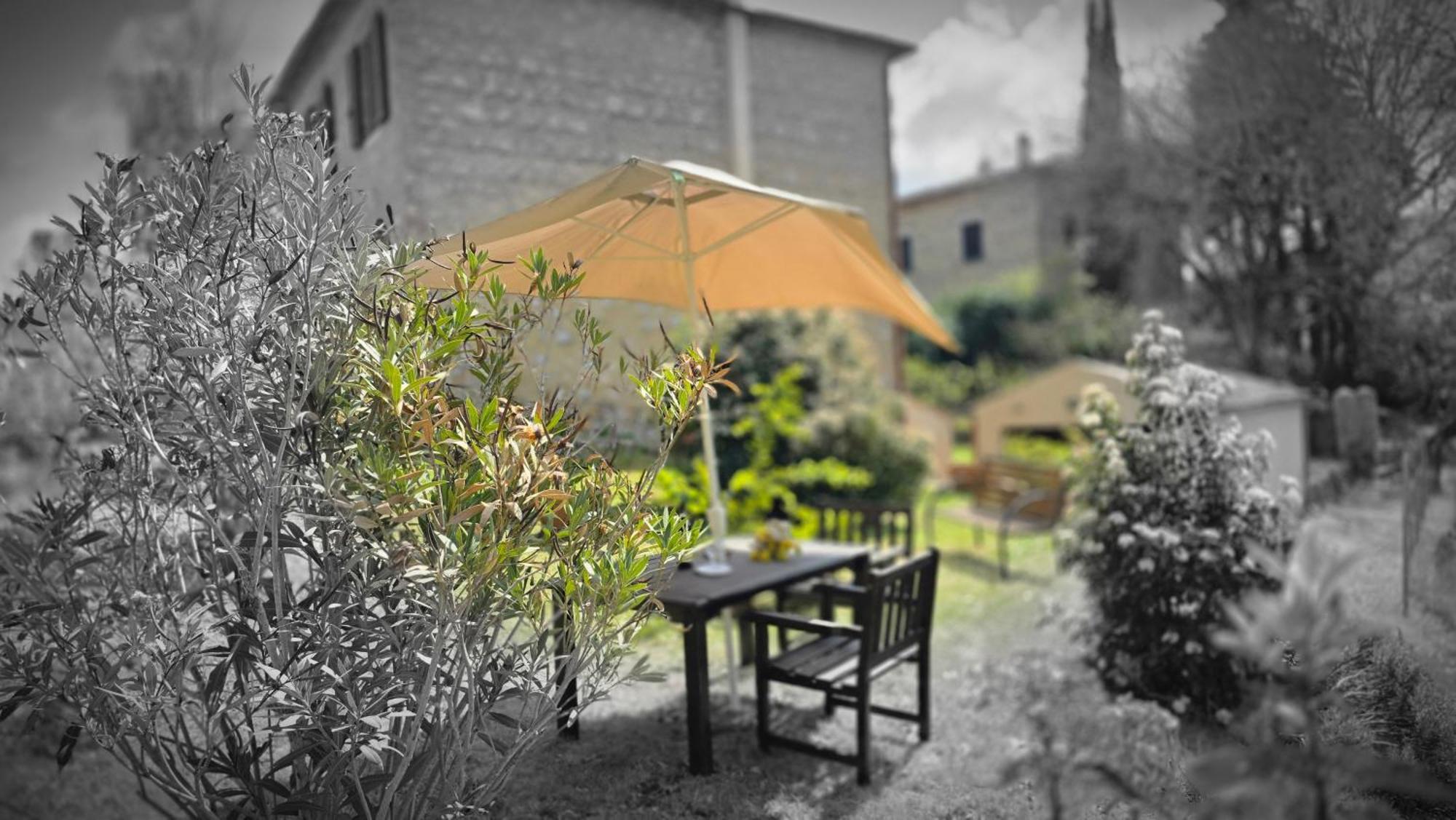 A Casa Di Gabri Vila Montefollonico Exterior foto